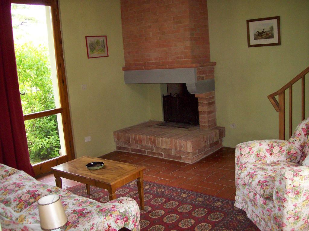 Villa Chiara Pergine Valdarno Bagian luar foto
